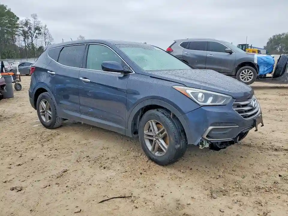 5NMZT3LB7JH062767 2018 HYUNDAI SANTA FE-3