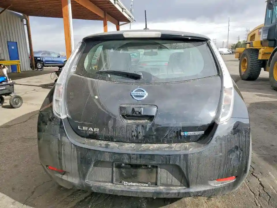 1N4AZ0CPXFC333855 2015 NISSAN LEAF-5