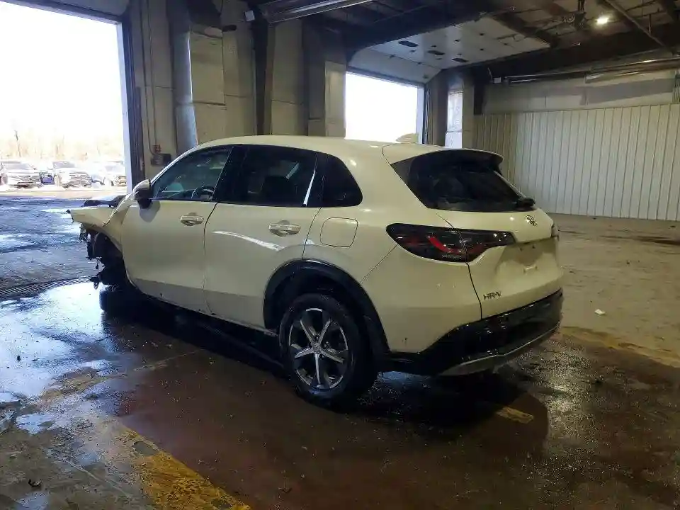 3CZRZ2H78PM710727 2023 HONDA HR-V-1