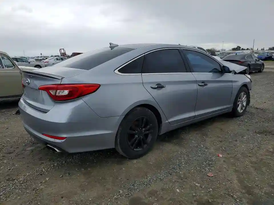 5NPE24AF8FH121574 2015 HYUNDAI SONATA-2