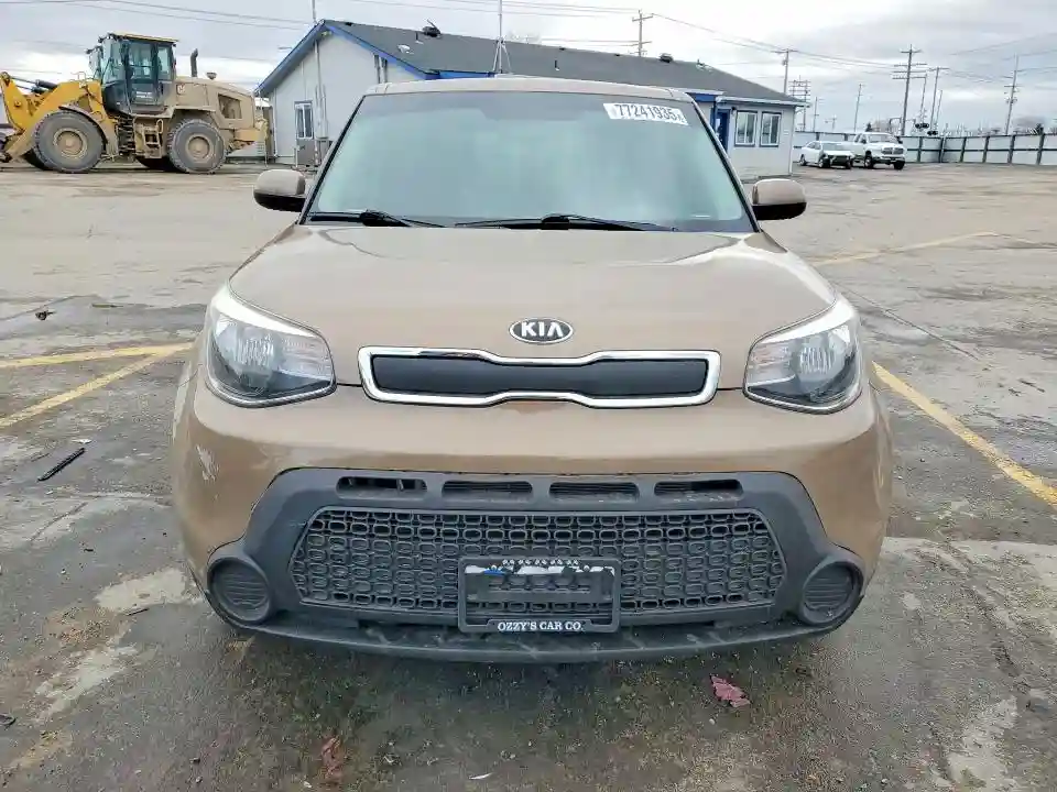 KNDJN2A28G7270192 2016 KIA SOUL-4