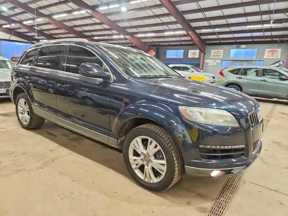 WA1LGAFE0BD010177 2011 AUDI Q7-3