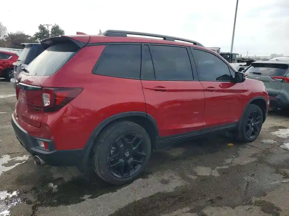 5FNYF8H81RB015762 2024 HONDA PASSPORT B-2