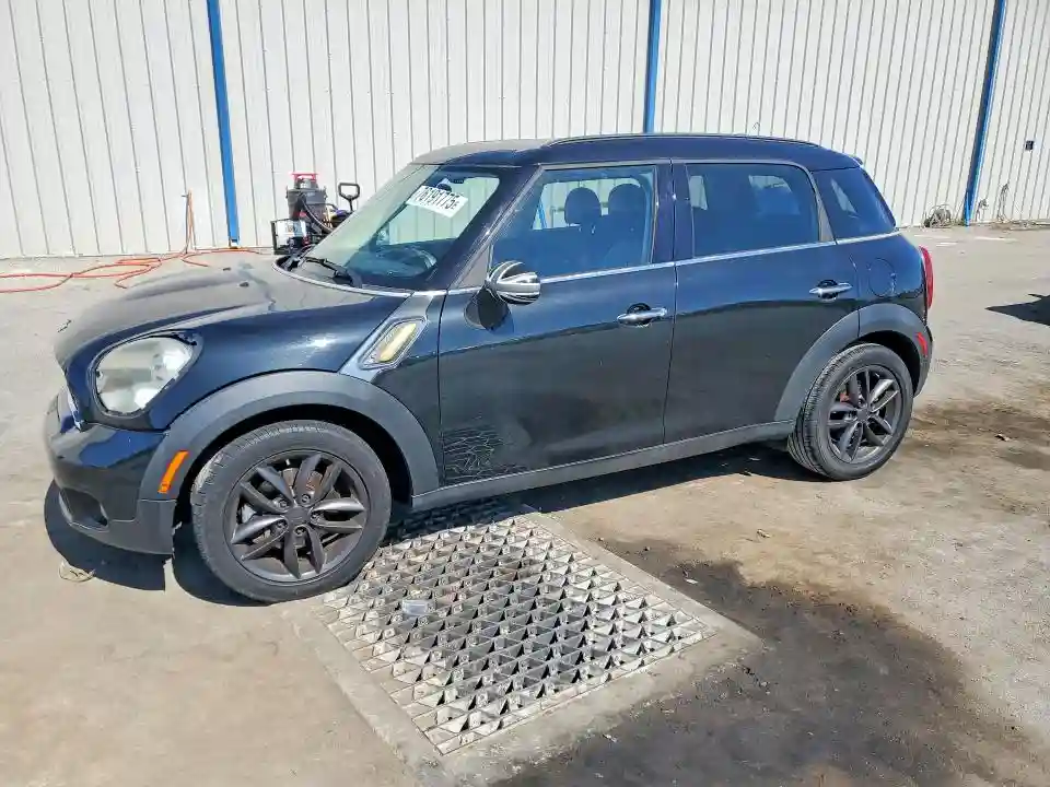 WMWZC3C59BWL78385 2011 MINI COOPER-0