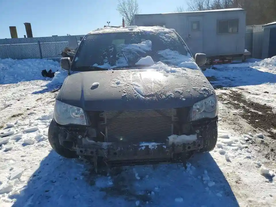 2C4RC1BG2GR111177 2016 CHRYSLER TOWN & C-4