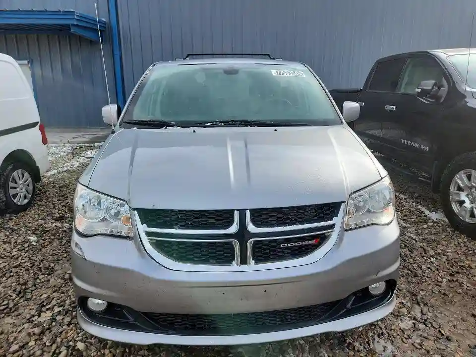 2C4RDGCGXKR543345 2019 DODGE CARAVAN-4