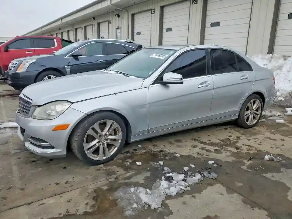 WDDGF4HB9DA743465 2013 MERCEDES-BENZ C-CLASS-0