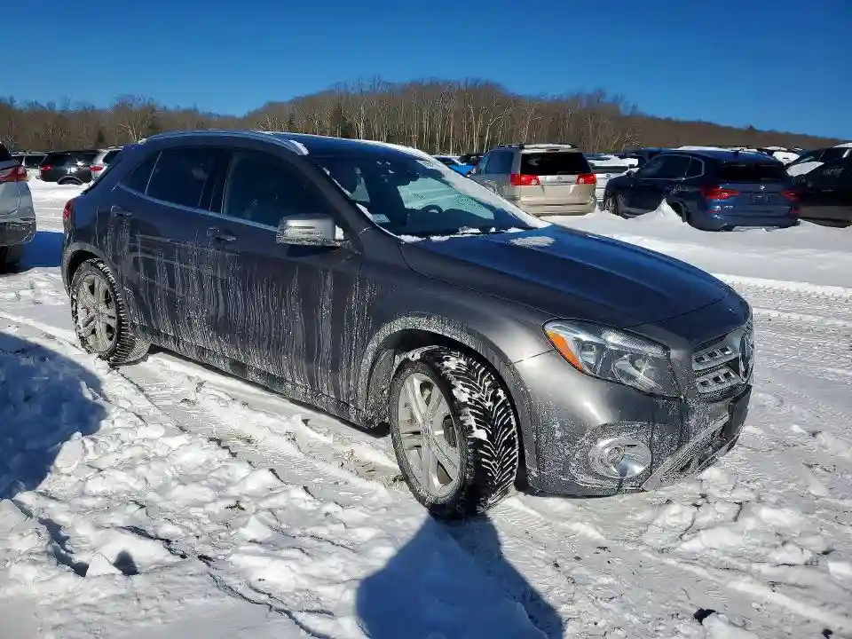WDCTG4GB5JJ412119 2018 MERCEDES-BENZ GLA-CLASS-3