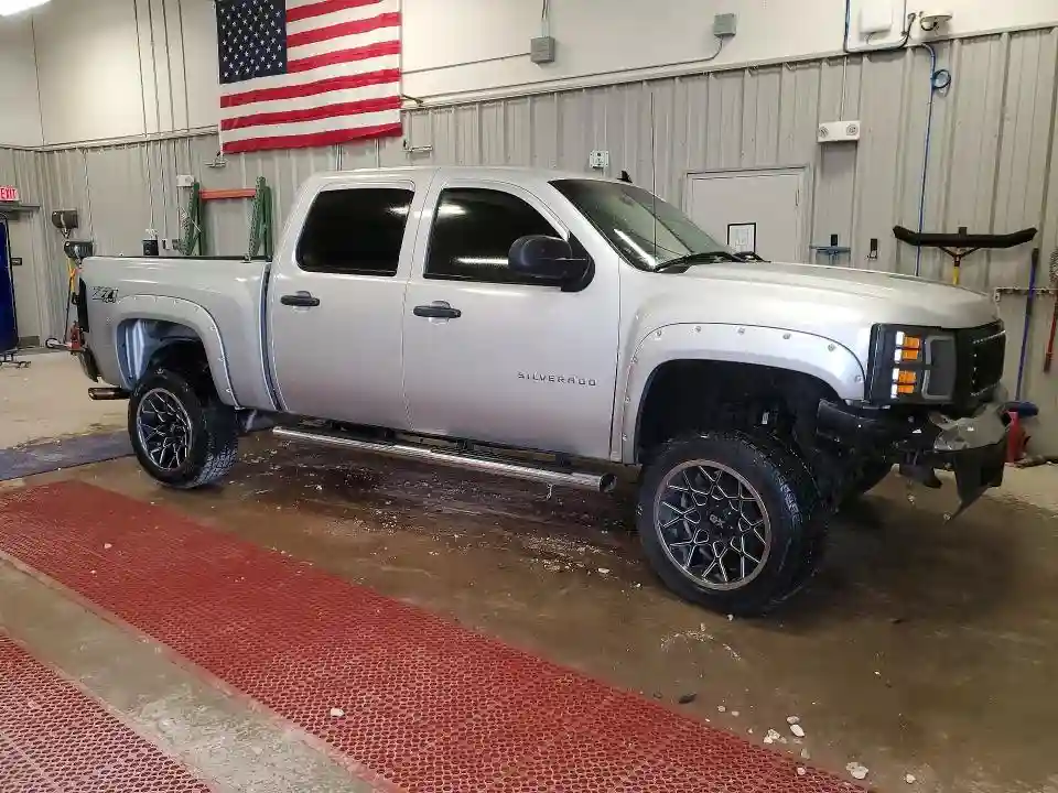 3GCPKSE32BG235294 2011 CHEVROLET ALL MODELS-3
