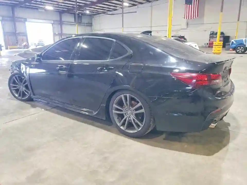 19UUB2F60JA001309 2018 ACURA TLX-1