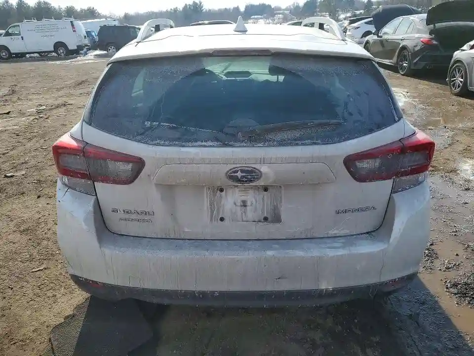 4S3GTAV63N3723565 2022 SUBARU IMPREZA-5