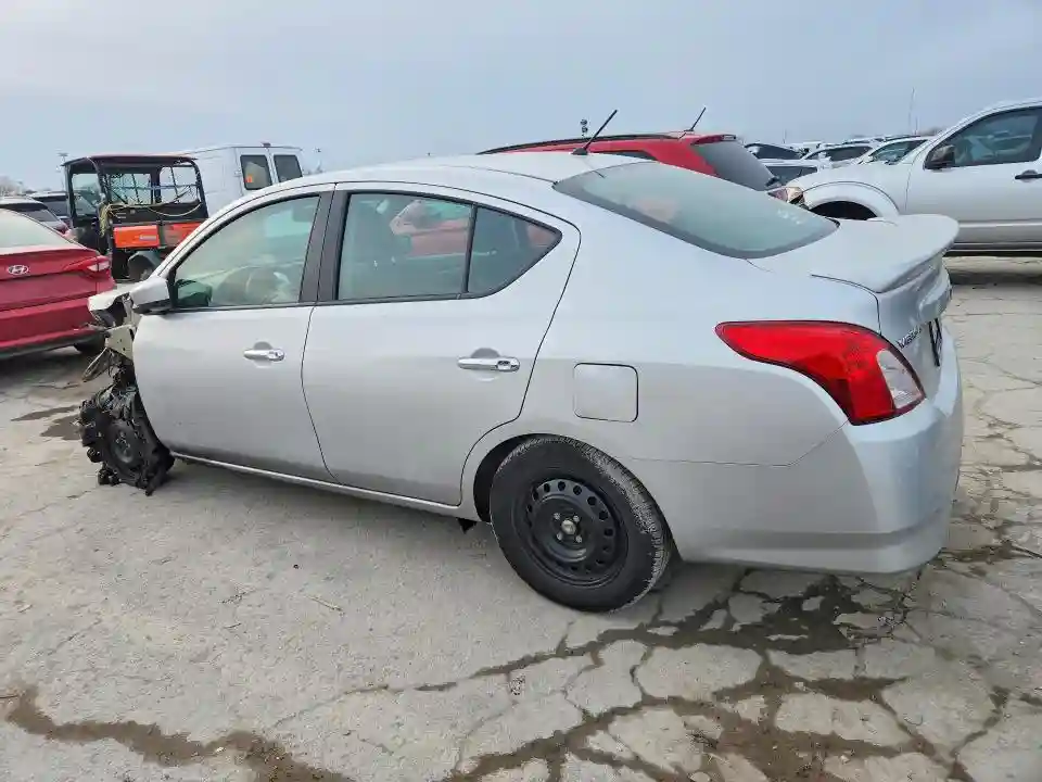 3N1CN7AP3KL876248 2019 NISSAN VERSA-1