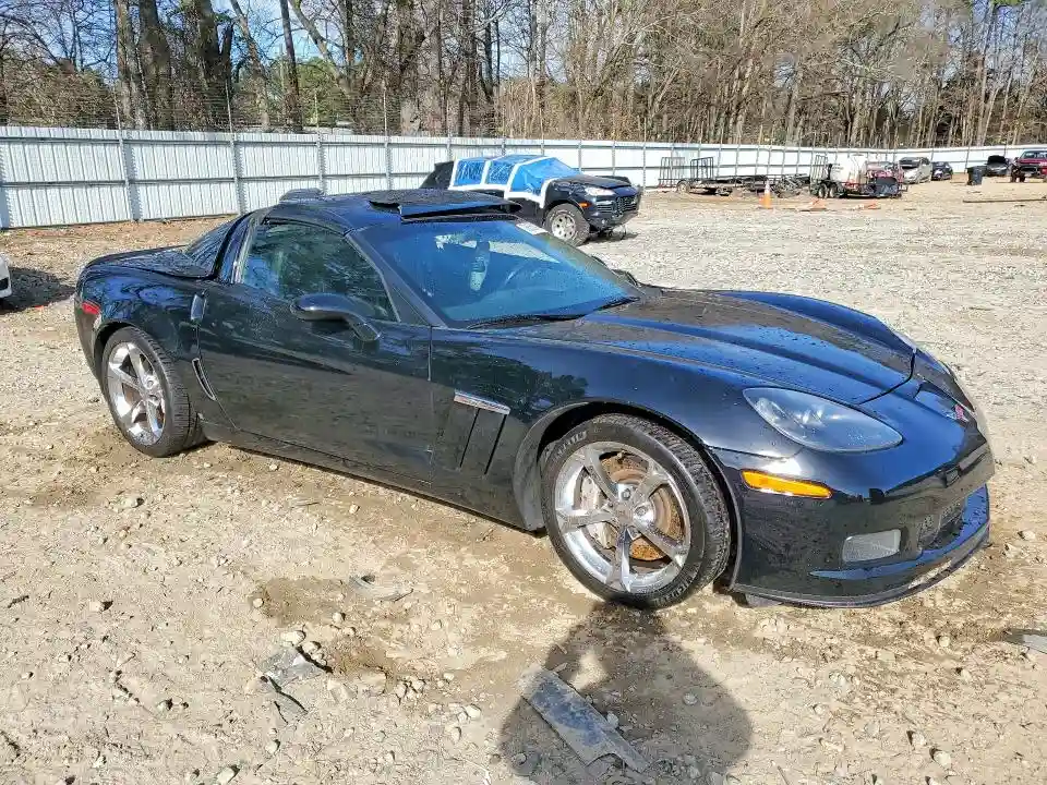 1G1YV2DW1B5100220 2011 CHEVROLET CORVETTE-3
