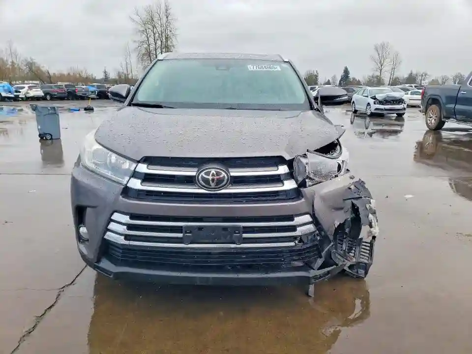 5TDDZRFH8HS440940 2017 TOYOTA HIGHLANDER-4