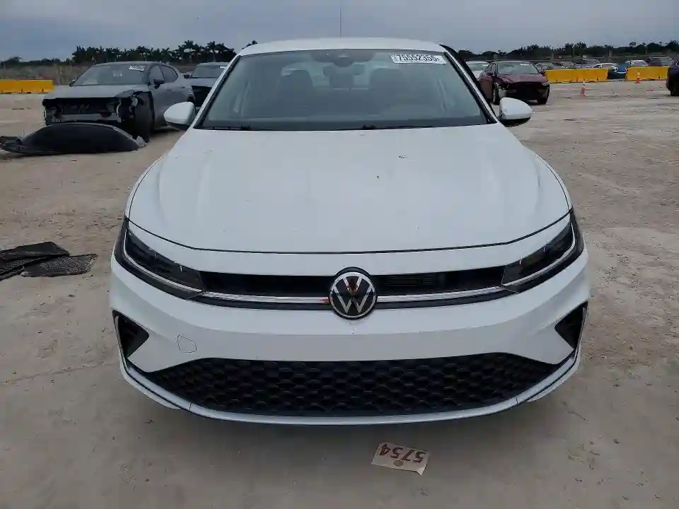 3VW5X7BU9SM102694 2025 VOLKSWAGEN JETTA-4