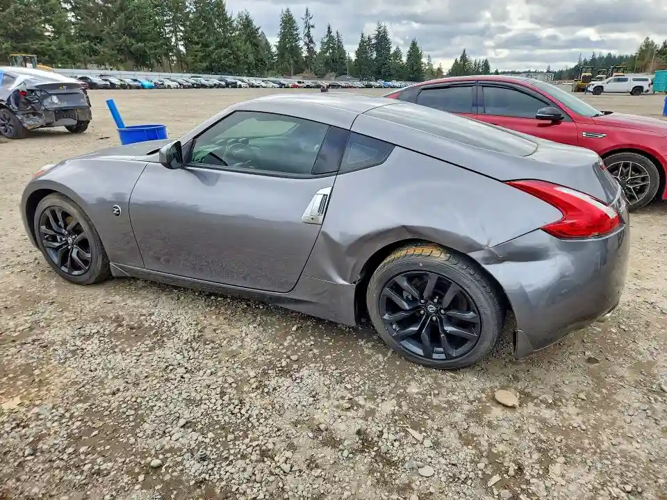 JN1AZ4EH0GM934729 2016 NISSAN 370Z-1
