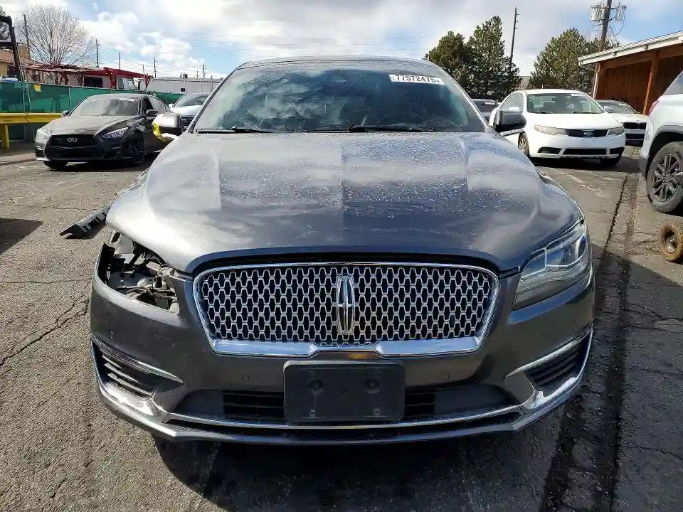3LN6L5FC1KR608432 2019 LINCOLN MKZ-4