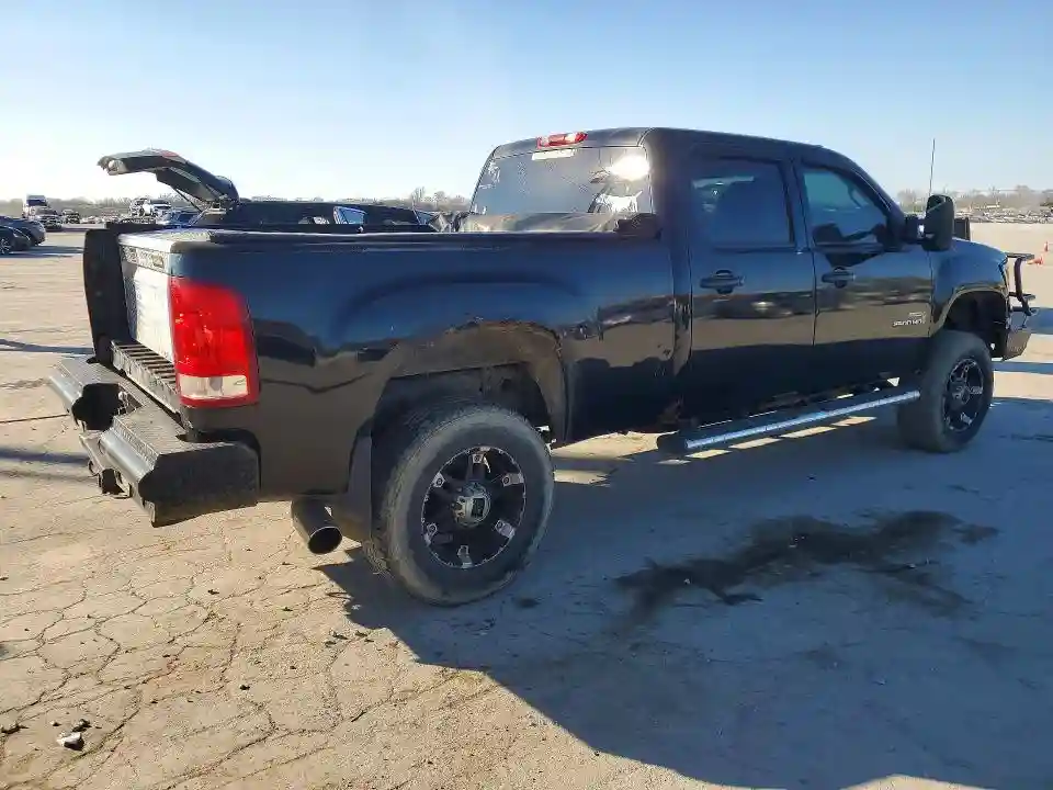 1GT4K1B6XAF111219 2010 GMC SIERRA-2