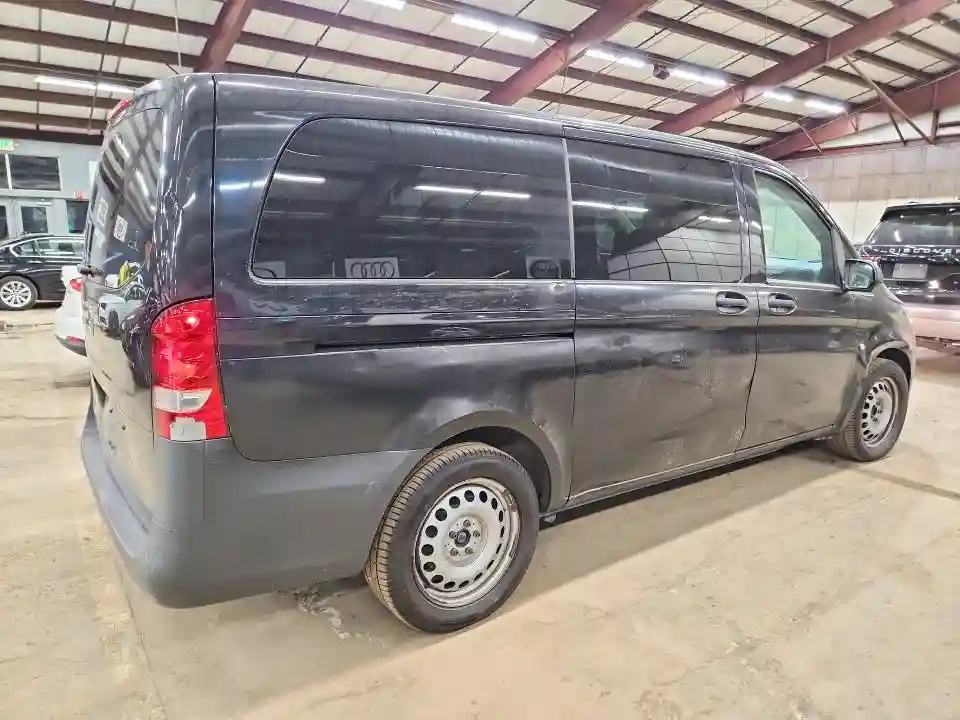 WD4PG2EE2K3511985 2019 MERCEDES-BENZ METRIS-2