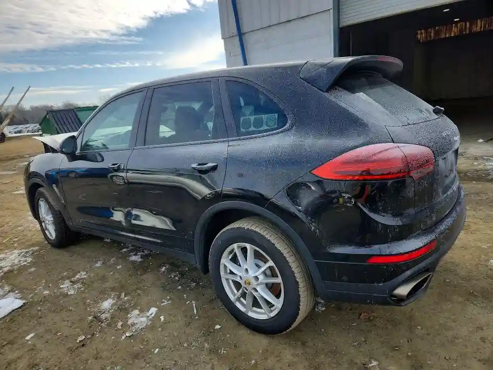 WP1AA2A20GKA12689 2016 PORSCHE CAYENNE-1