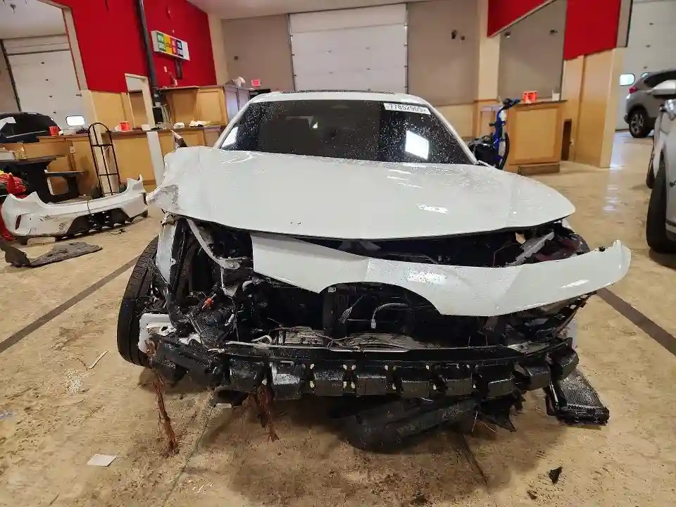 19UUB7F05SA001364 2025 ACURA TLX-4