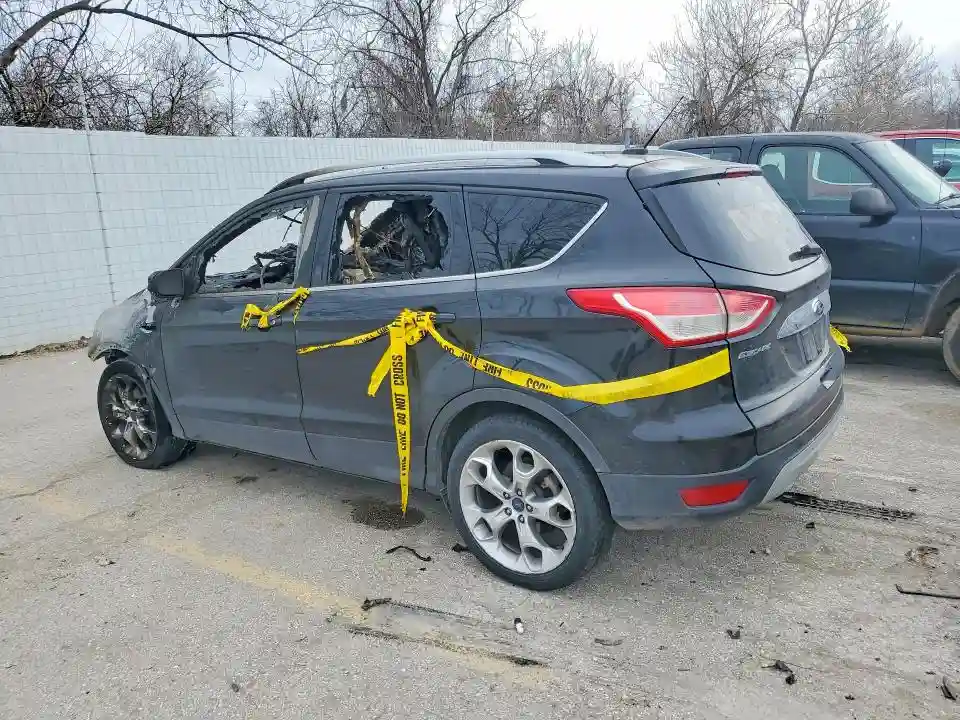 1FMCU0JX0FUC10639 2015 FORD ESCAPE-1