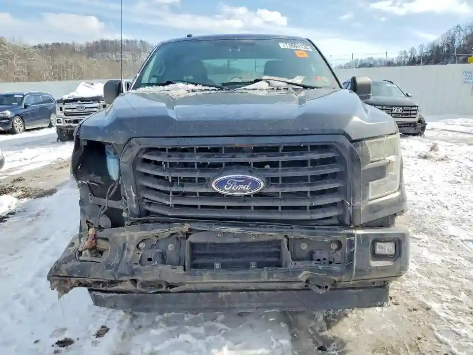 1FTEX1EP6HFA31792 2017 FORD F-150-4