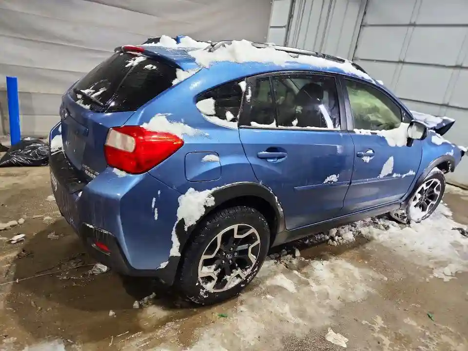JF2GPANC6H8243443 2017 SUBARU CROSSTREK-2