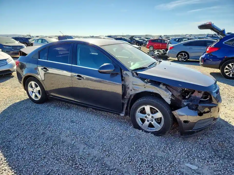 1G1PC5SB1E7306701 2014 CHEVROLET CRUZE-3