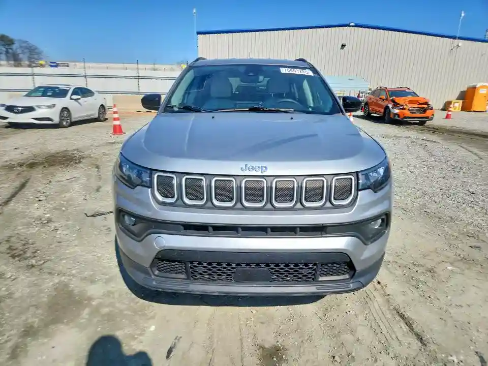 3C4NJDBBXNT118754 2022 JEEP COMPASS-4