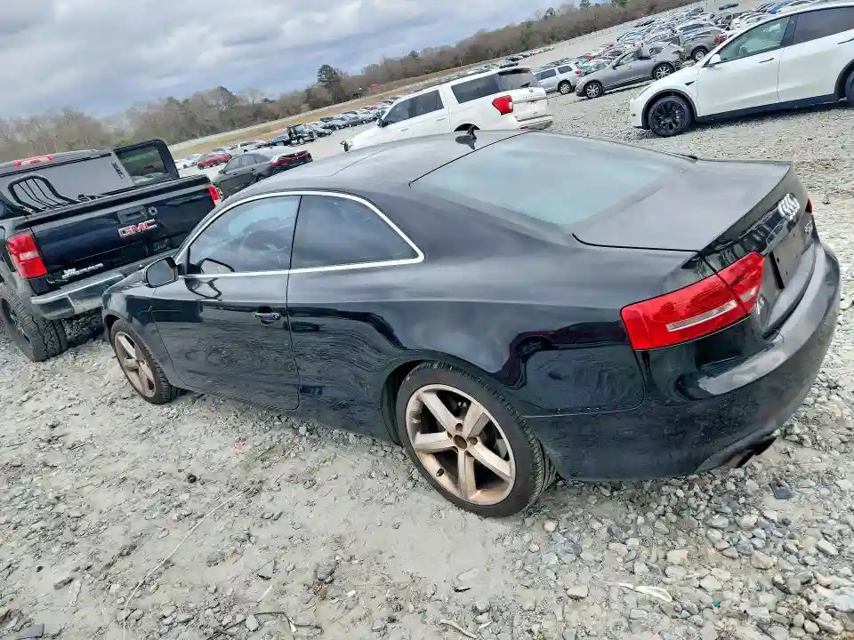 WAULFAFRXAA046810 2010 AUDI A5-1