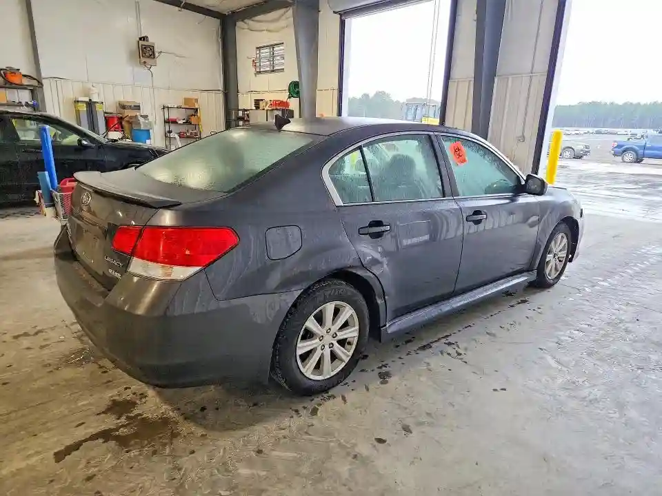 4S3BMBF6XB3237178 2011 SUBARU LEGACY-2