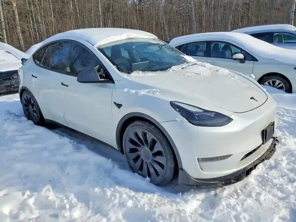 7SAYGDEF4NF318699 2022 TESLA MODEL Y-3