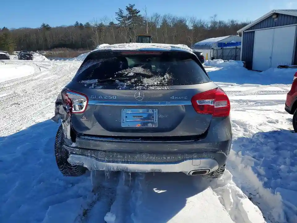 WDCTG4GB5JJ412119 2018 MERCEDES-BENZ GLA-CLASS-5