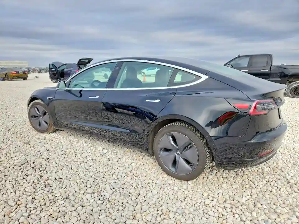 5YJ3E1EB0LF599633 2020 TESLA MODEL 3-1