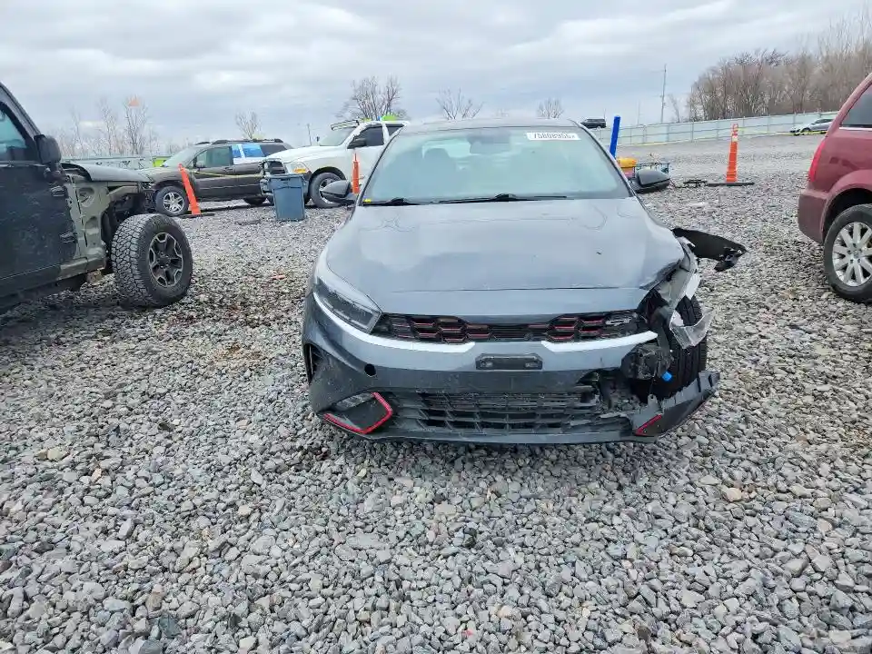 3KPF44AC6NE492661 2022 KIA FORTE-4