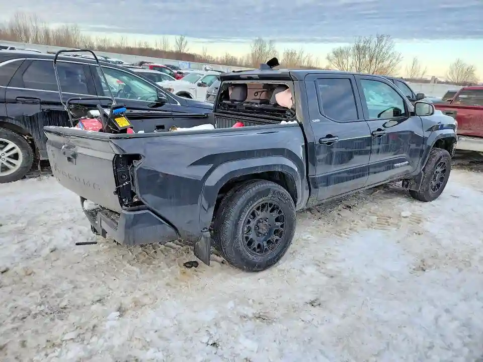 3TMLB5JN8SM207931 2025 TOYOTA TACOMA-2
