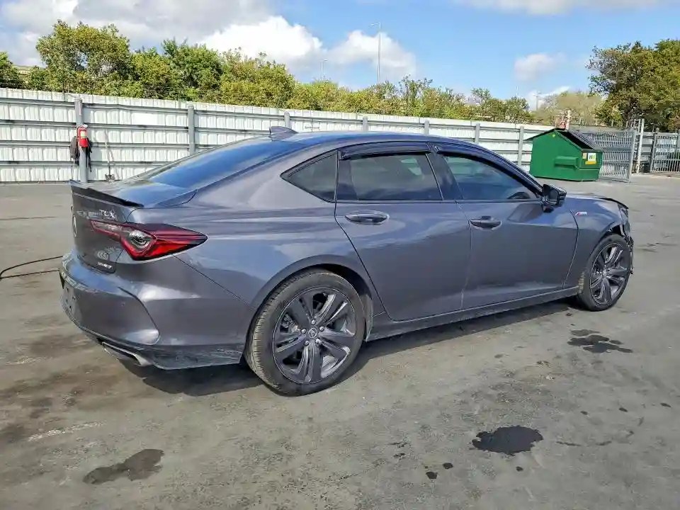 19UUB6F52PA001738 2023 ACURA TLX-2