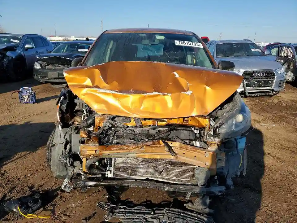 KL8CB6SA3KC712657 2019 CHEVROLET SPARK-4