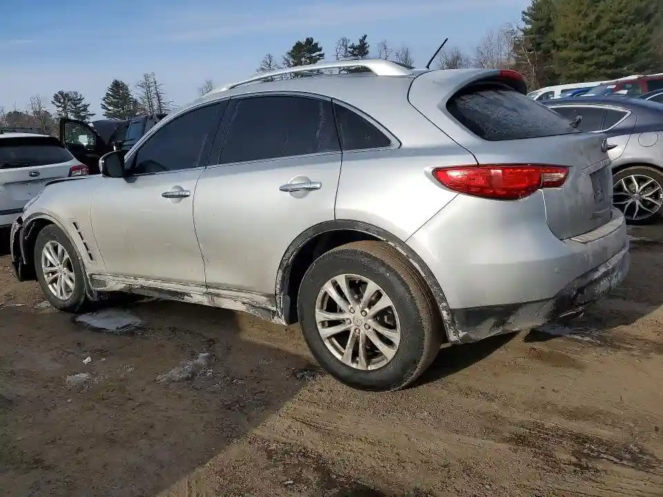 JN8CS1MW7EM410312 2014 INFINITI QX70-1