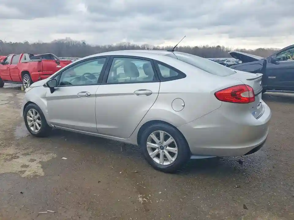 3FADP4BJ4CM162196 2012 FORD FIESTA-1
