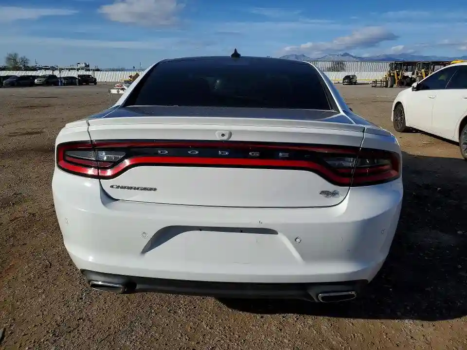 2C3CDXCT0JH237878 2018 DODGE CHARGER-5