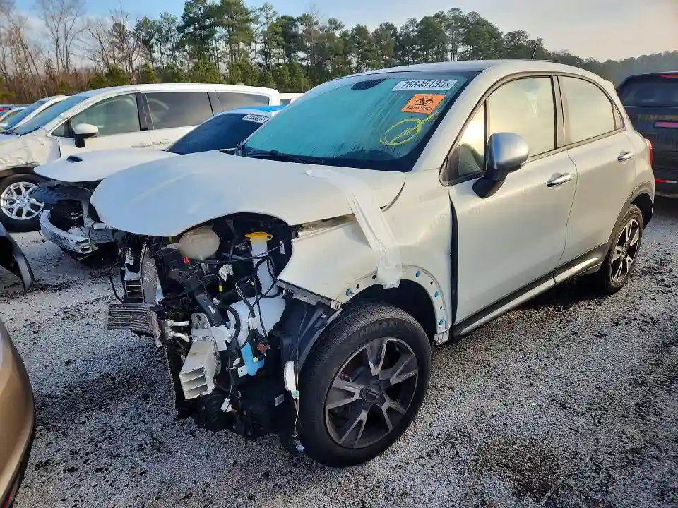 ZFBCFYAB4JP672424 2018 FIAT 500-0