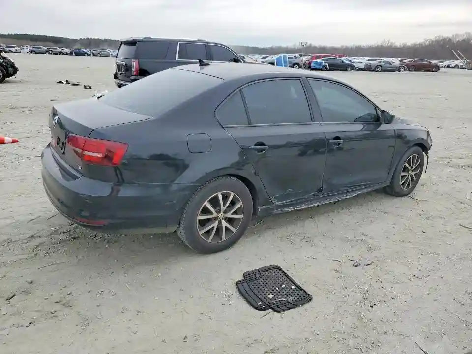 3VWD67AJ3GM210600 2016 VOLKSWAGEN JETTA-2