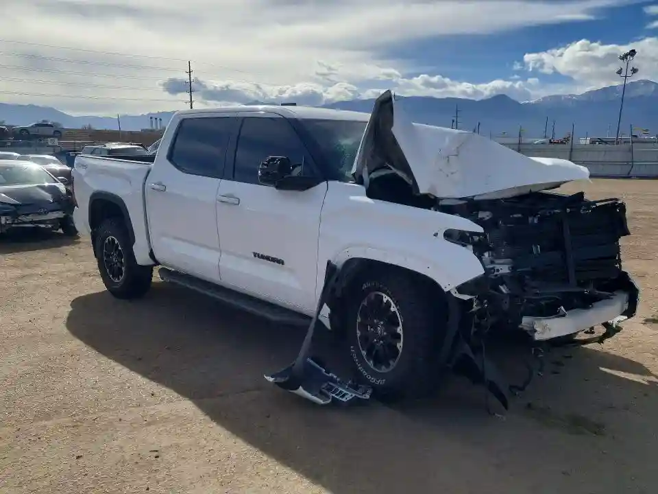 5TFLA5DB8SX244217 2025 TOYOTA TUNDRA-3