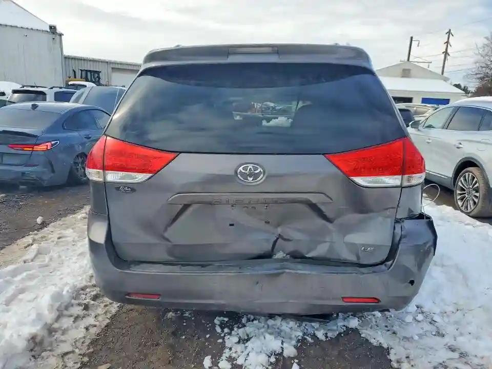 5TDKK3DC1ES523413 2014 TOYOTA ALL MODELS-5