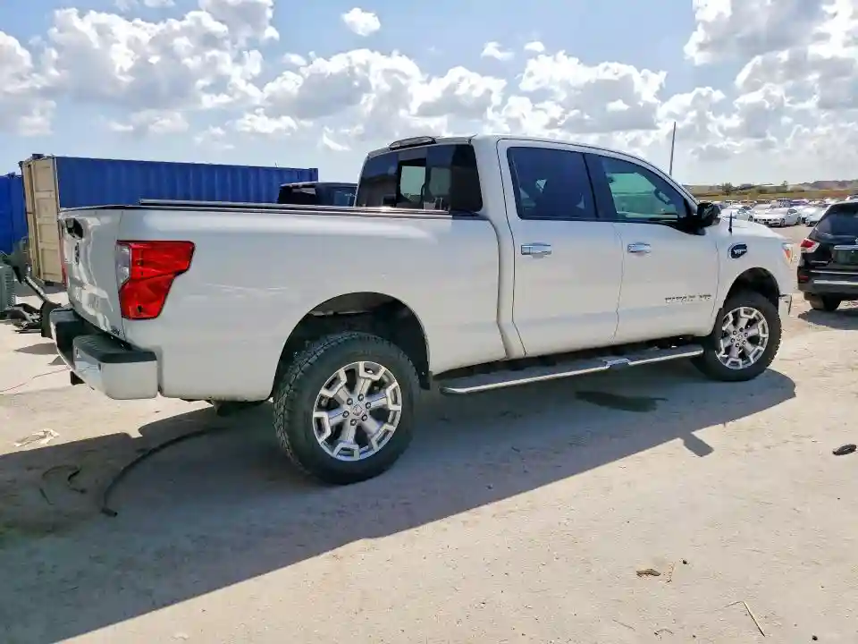 1N6AA1F21HN552134 2017 NISSAN TITAN-2