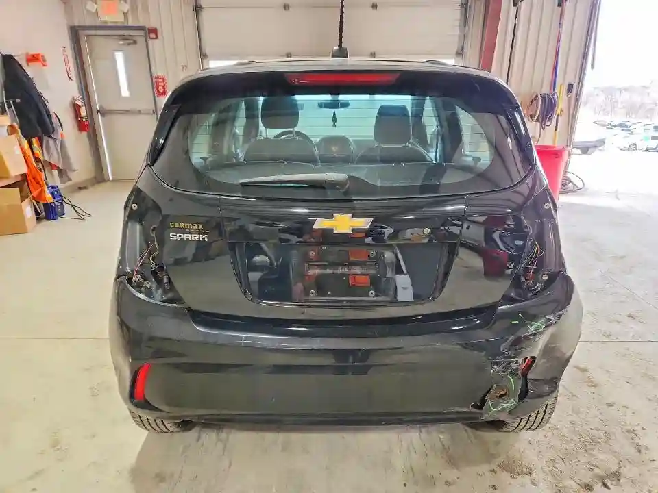 KL8CB6SA4KC703689 2019 CHEVROLET SPARK-5