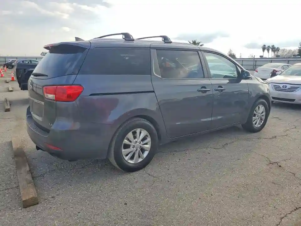 KNDMB5C14G6178630 2016 KIA SEDONA-2
