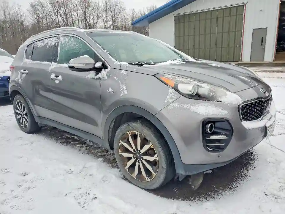 KNDPNCAC8H7151763 2017 KIA SPORTAGE-3